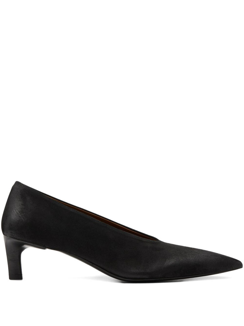 pointed-toe leather pumps 1