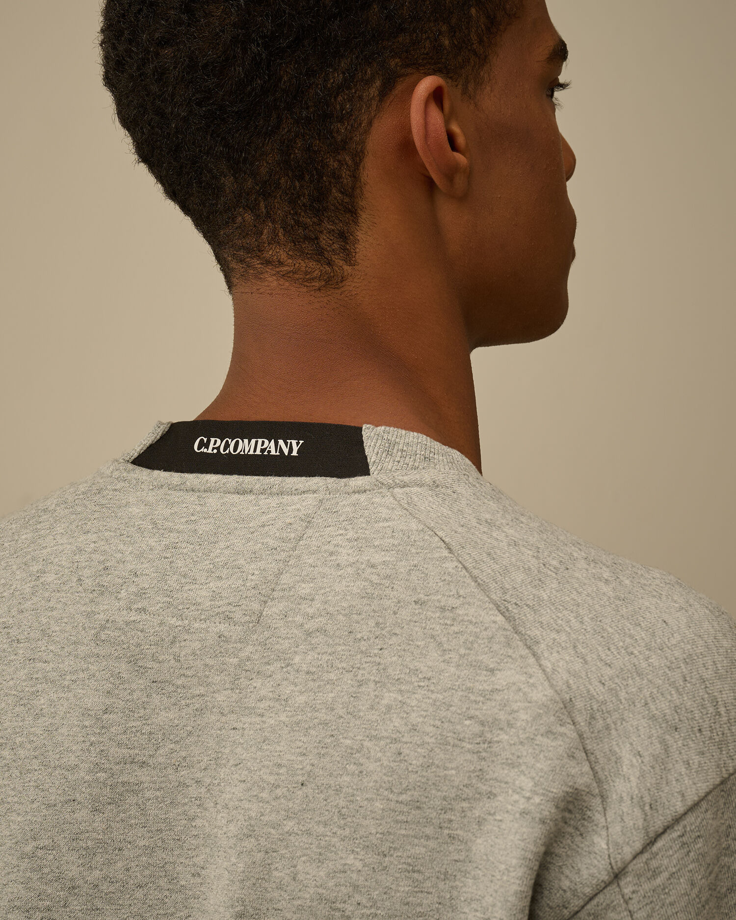 Diagonal Raised Fleece Crewneck Lens Sweatshirt - 5