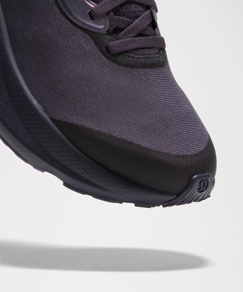 Women's Split Shift Running Shoe 9