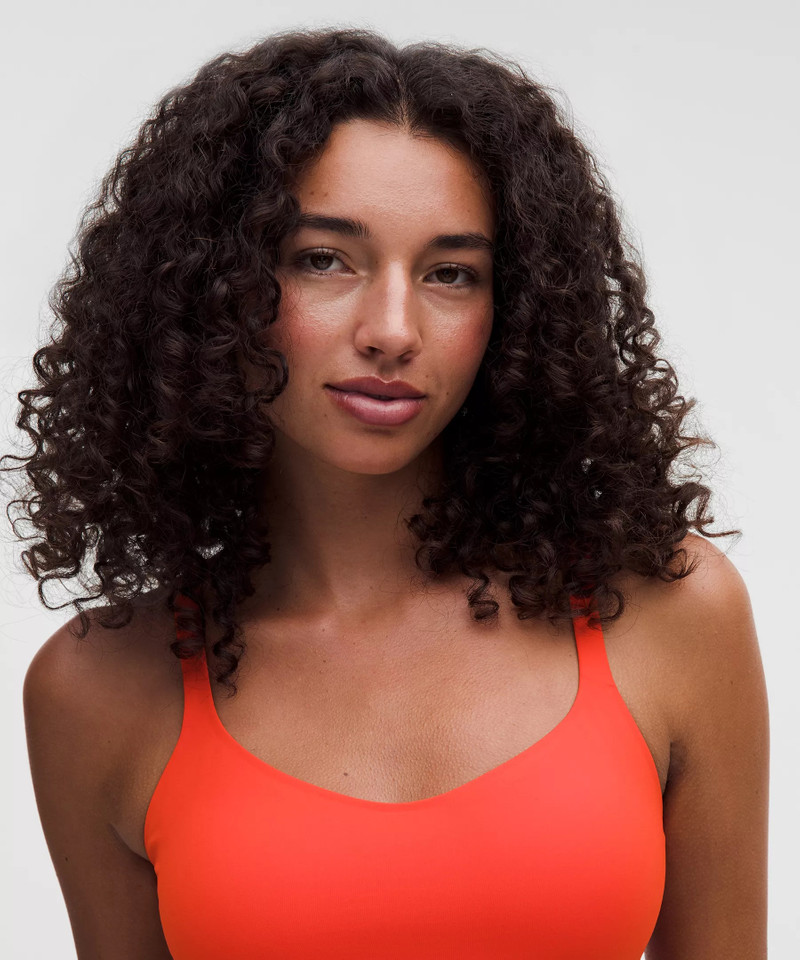 lululemon LightLift Open-Back Bra *Light Support, B/C Cup 4