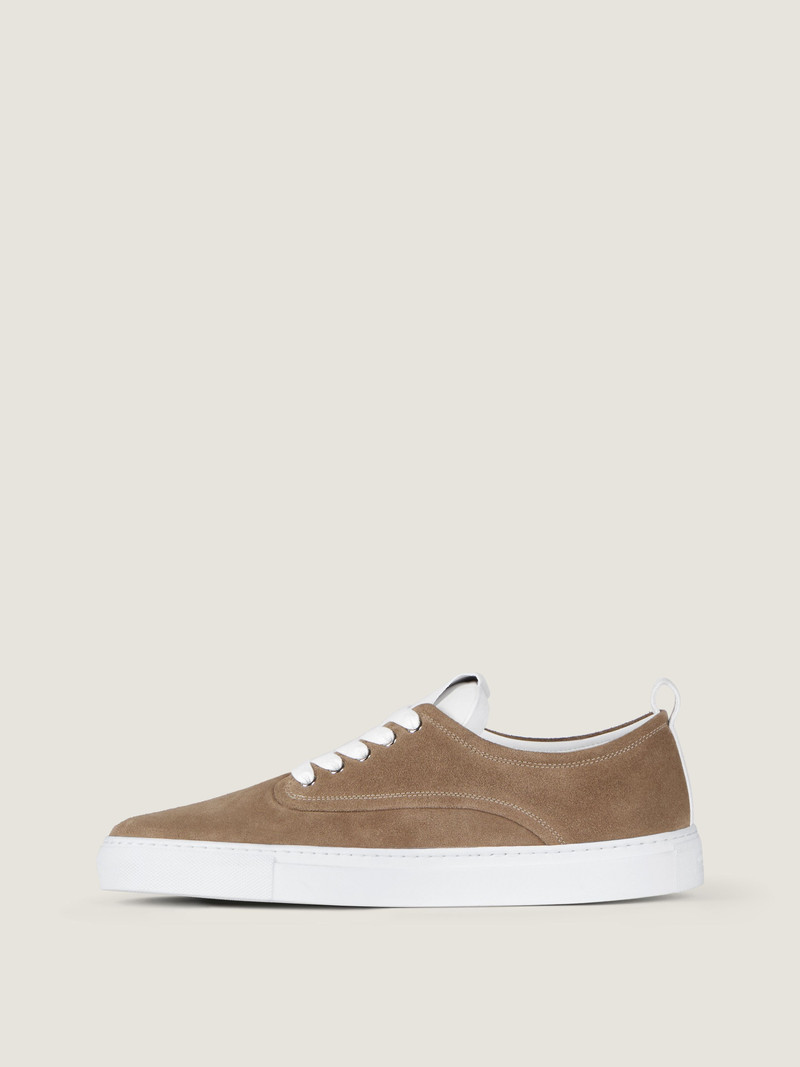 Givenchy NEW CITY SNEAKERS IN SUEDE outlook