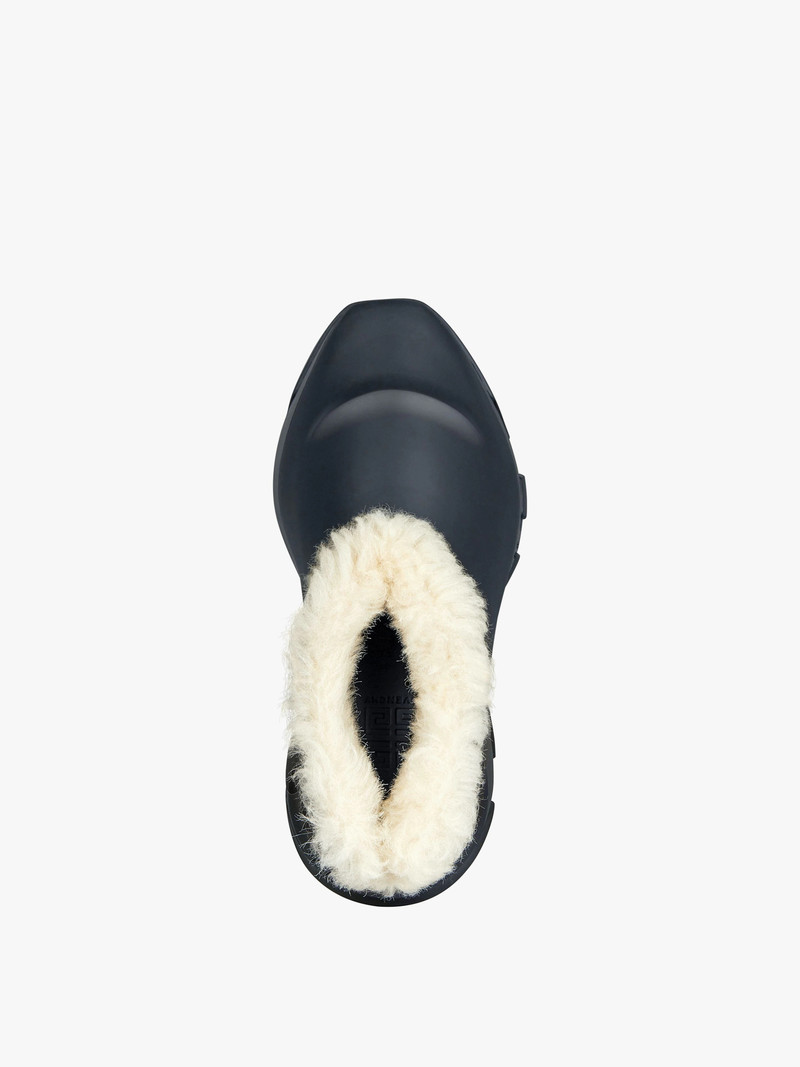 MONUMENTAL MALLOW SHOES IN RUBBER AND SHEARLING 4