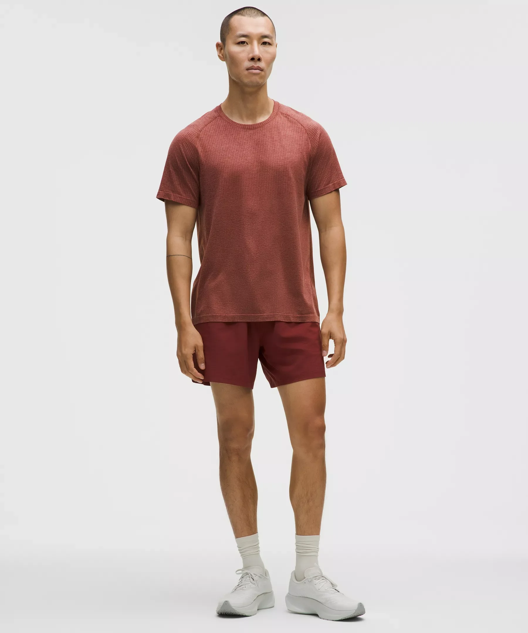 Mile Maker Run Crew Ripstop Lined Short 6" - 1