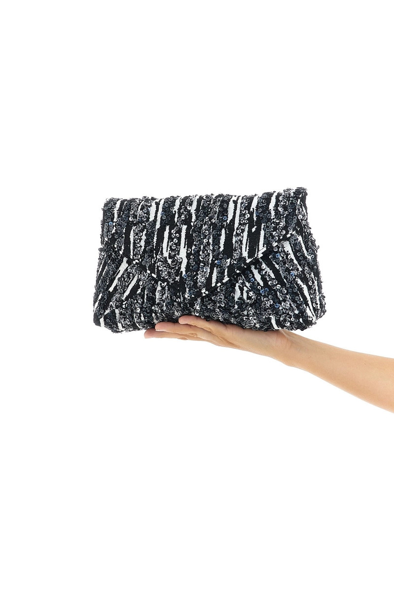 Dries Van Noten 'W.L.' clutch outlook