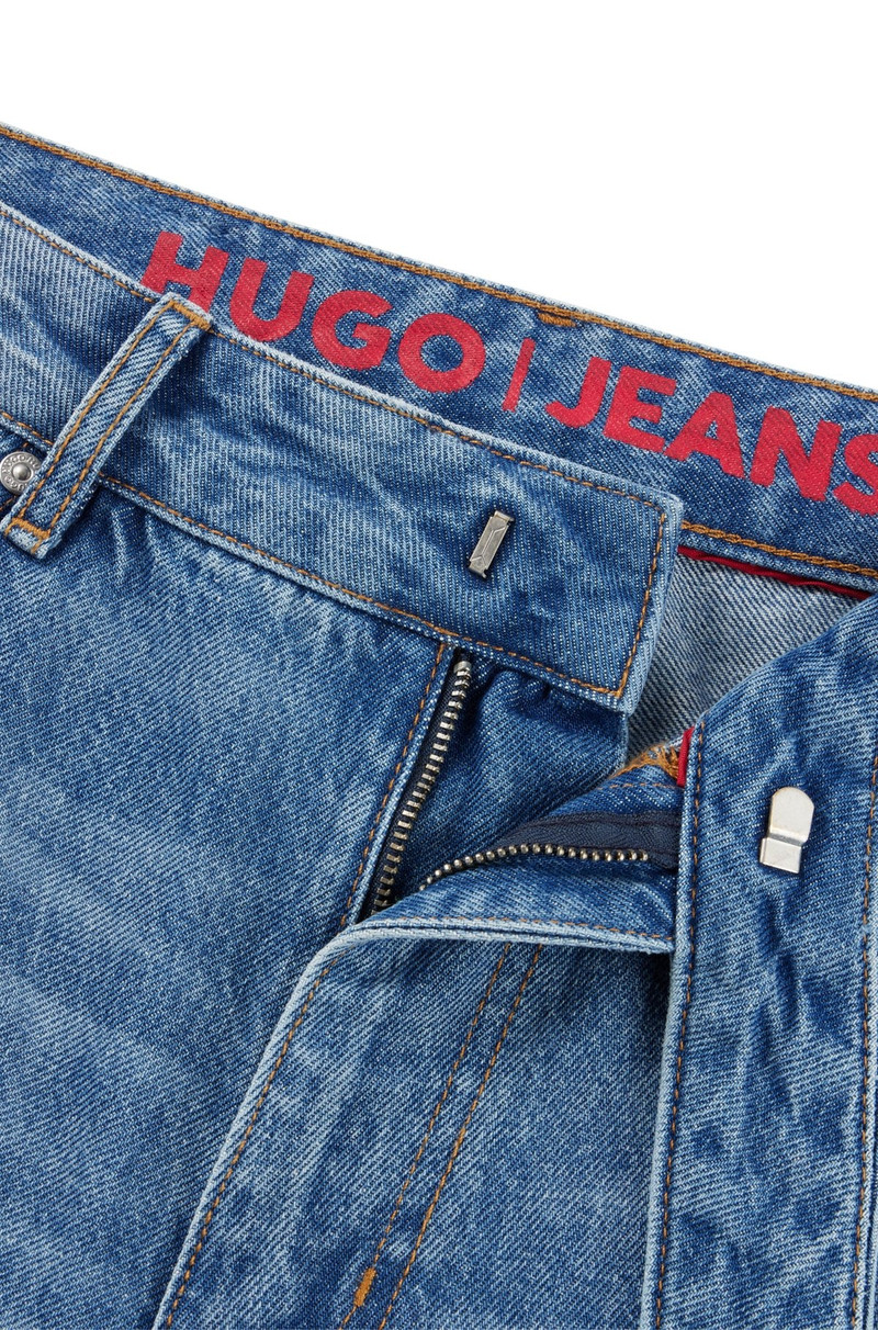 OVERSIZE-FIT WIDE-LEG JEANS IN MID-BLUE DENIM 6