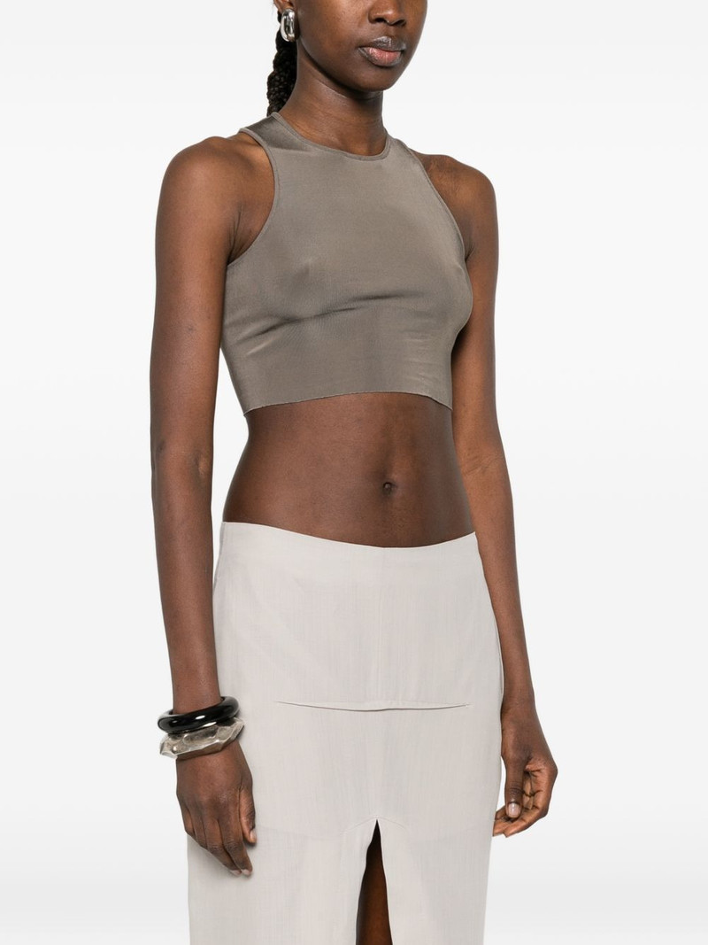 cropped tank top 3