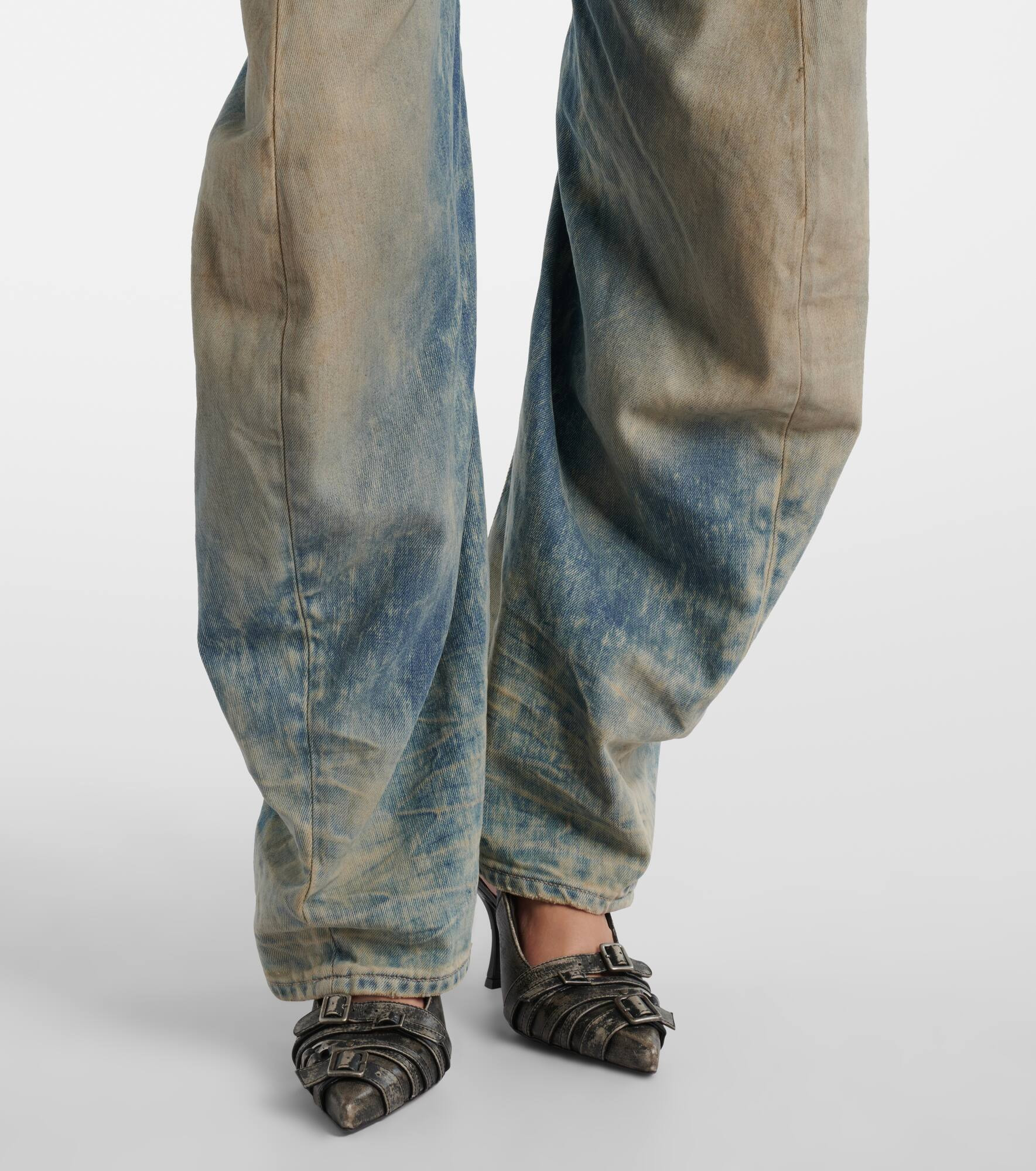 2006F low-rise wide-leg jeans - 6