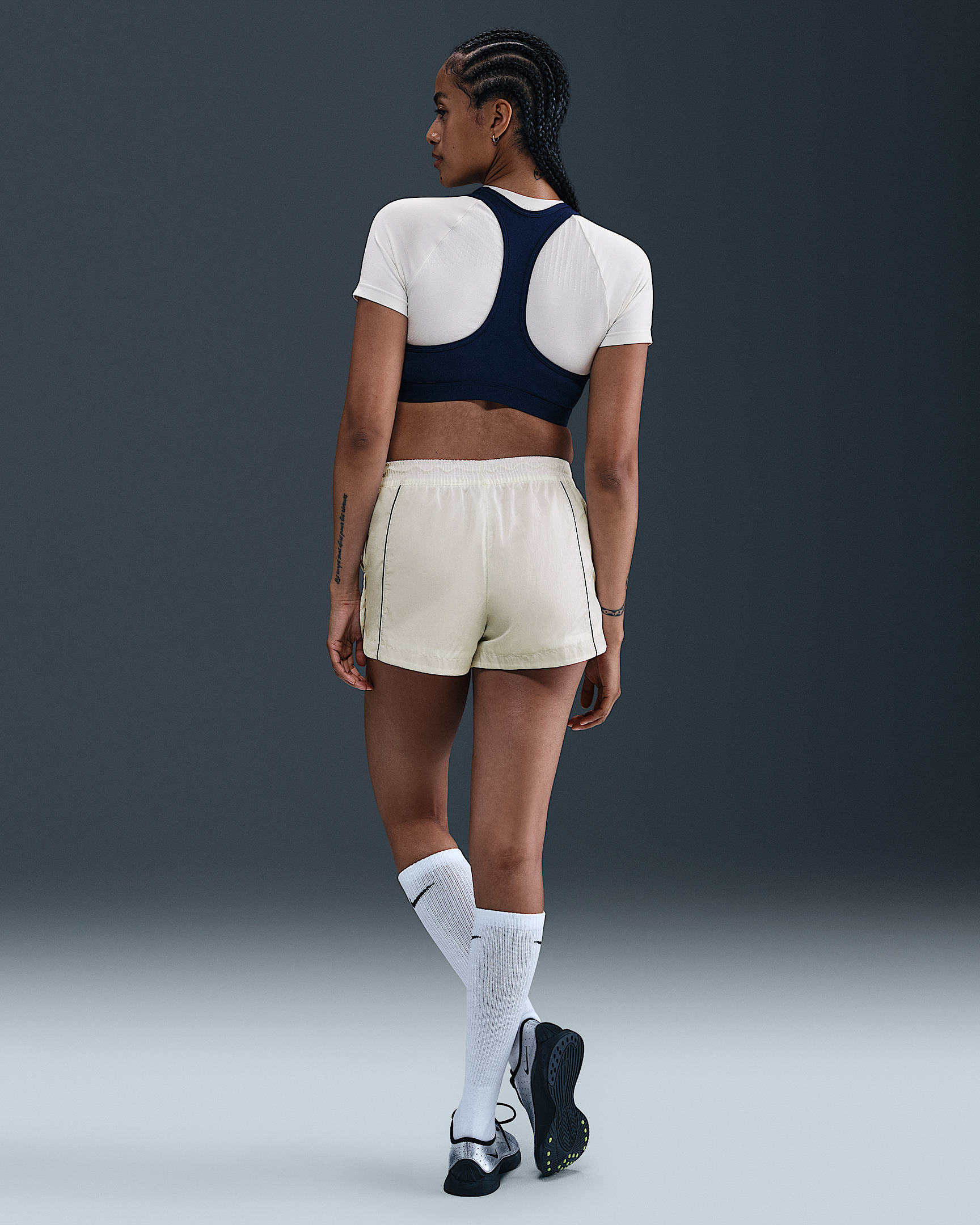 Nike Windrunner Women's Mid-Rise 2" Woven Shorts - 4