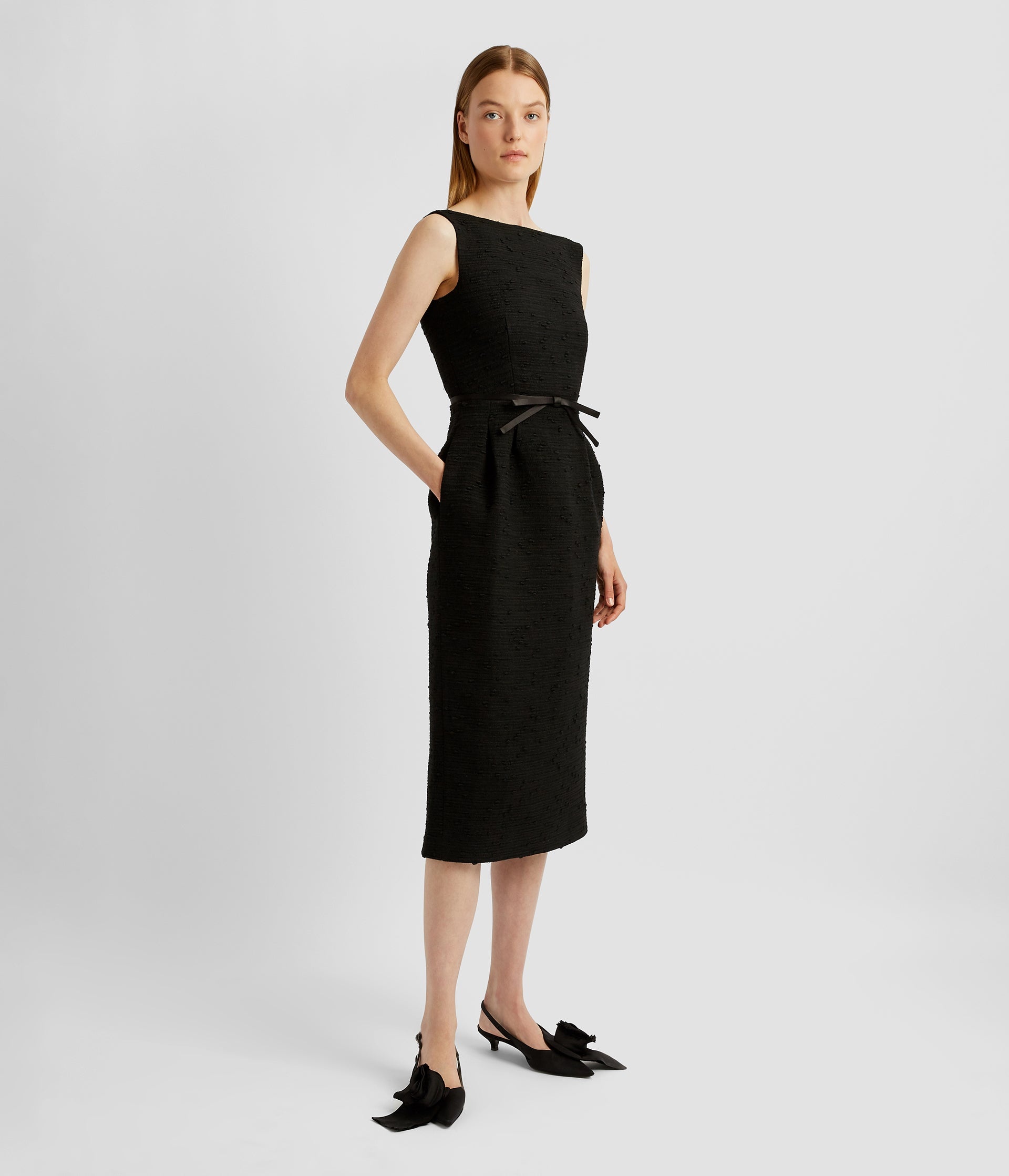 SLEEVELESS MIDI PENCIL DRESS - 3