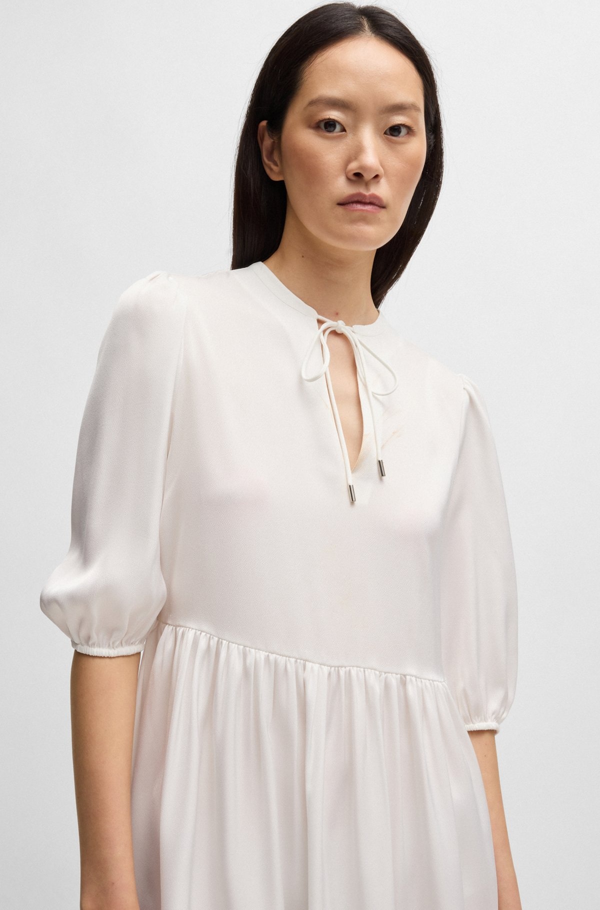 HAMMERED-SATIN DRESS WITH TIE NECKLINE - 5