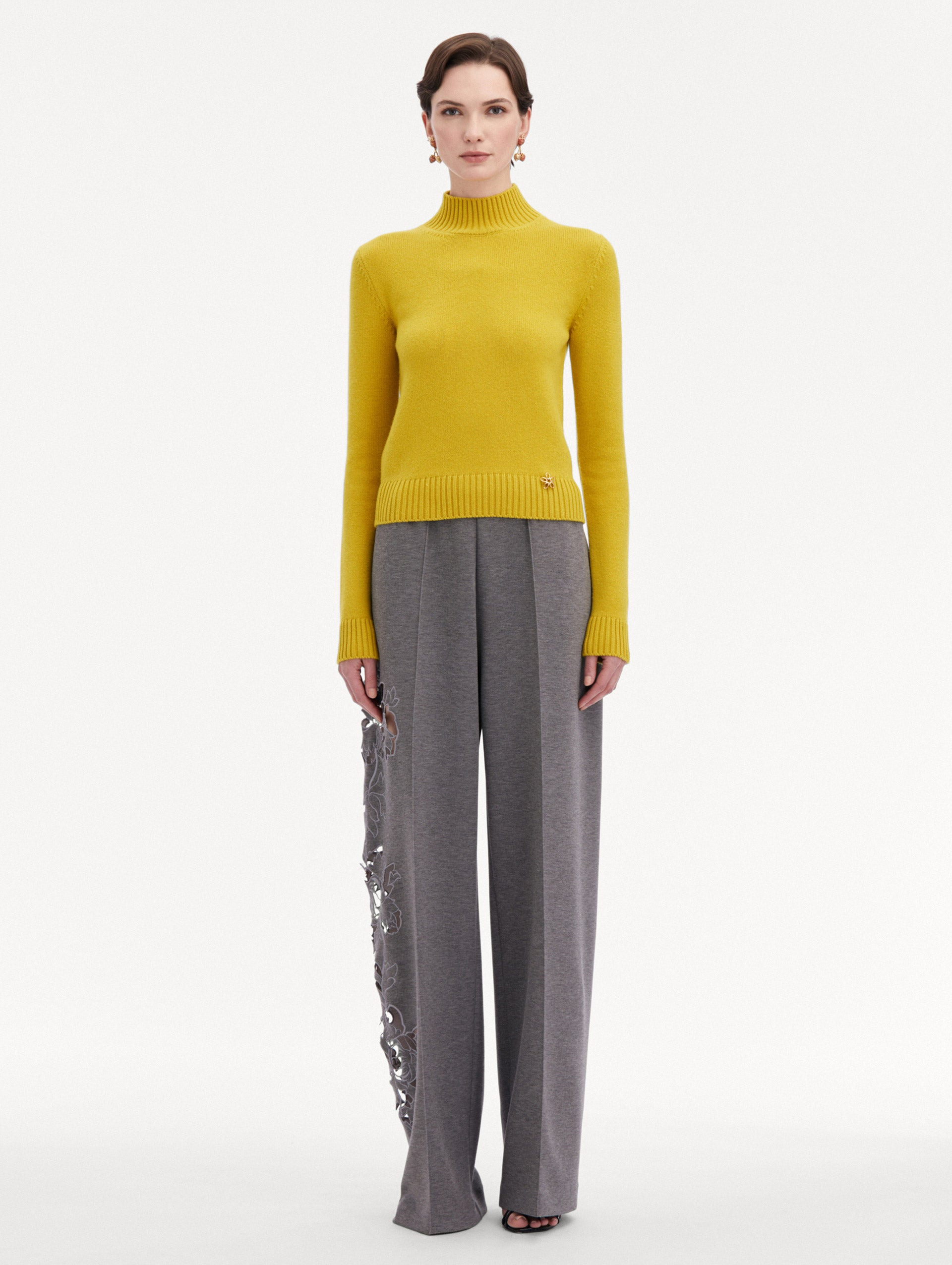 O FLOWER MOCK NECK CASHMERE PULLOVER - 3