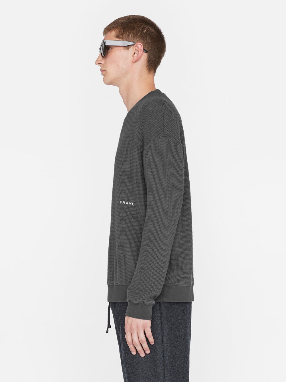 【KOOLOSET】Back Printing Waffle Sweatshirt $_12.JPG?set_id=880000500F