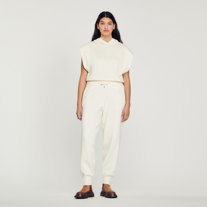 Sleeveless sweatshirt 3