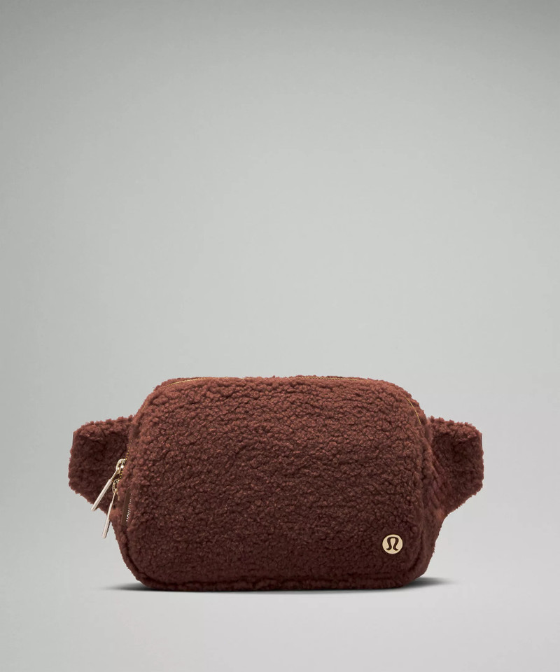 Everywhere Belt Bag Large 2L *Fleece 1