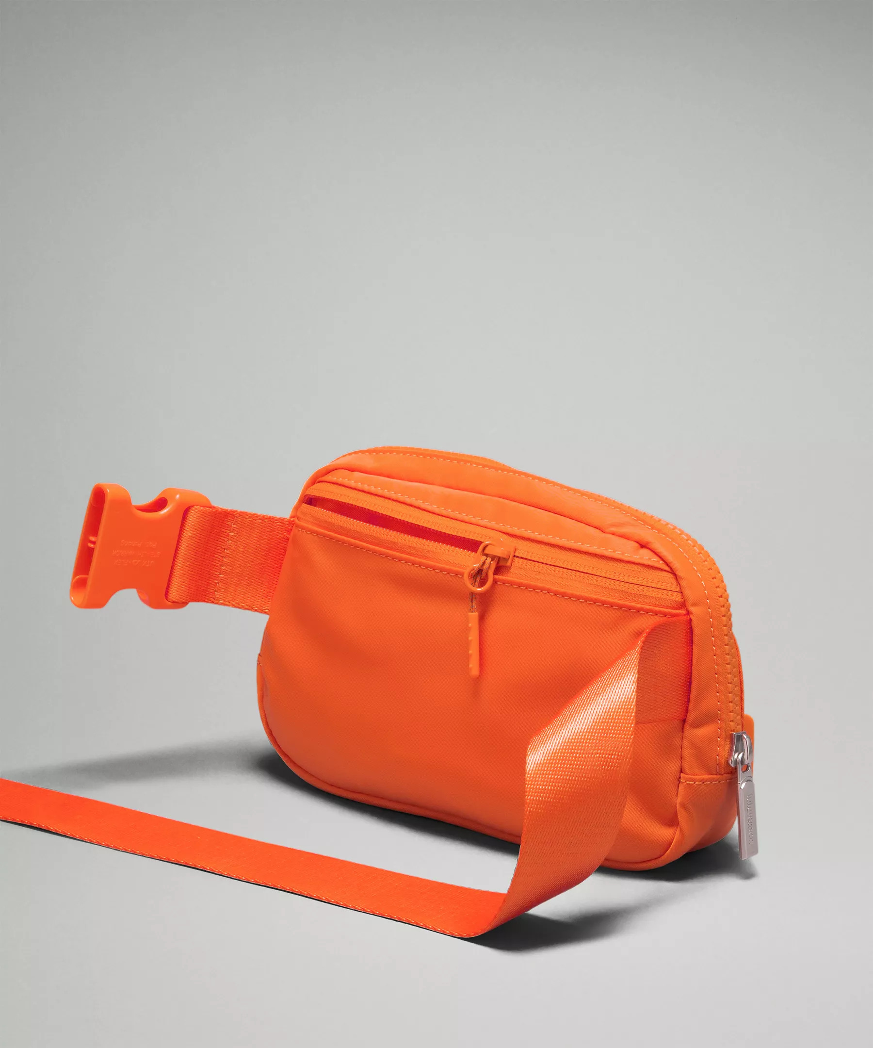 Everywhere Belt Bag 1L - 4
