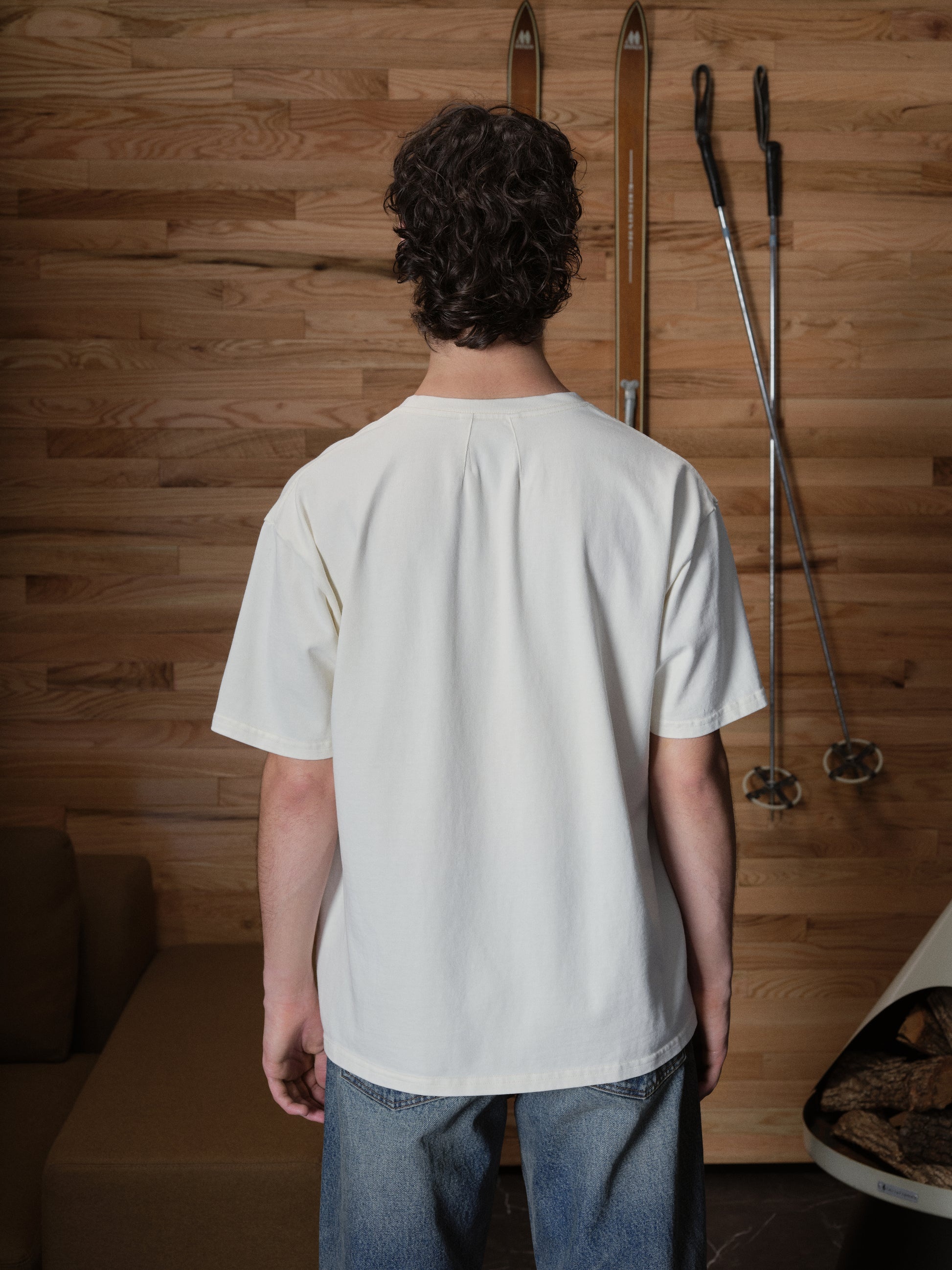 【関税込み】Rhude オフホワイト Chateau Alpes Tシャツ Off-White 'Chateau Alpes' T-Shirt by Rhude on Sale