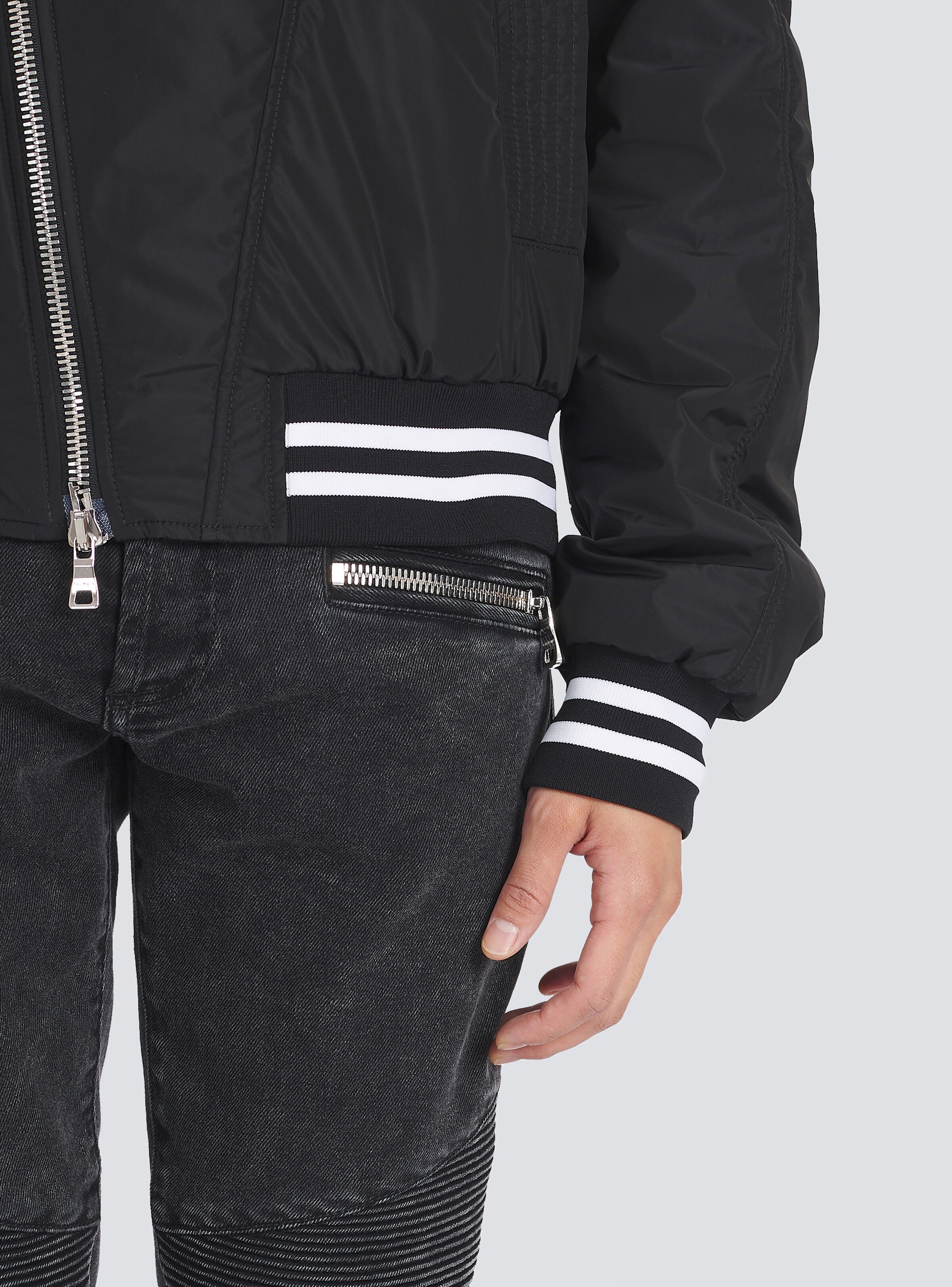 Nylon bomber jacket - 7