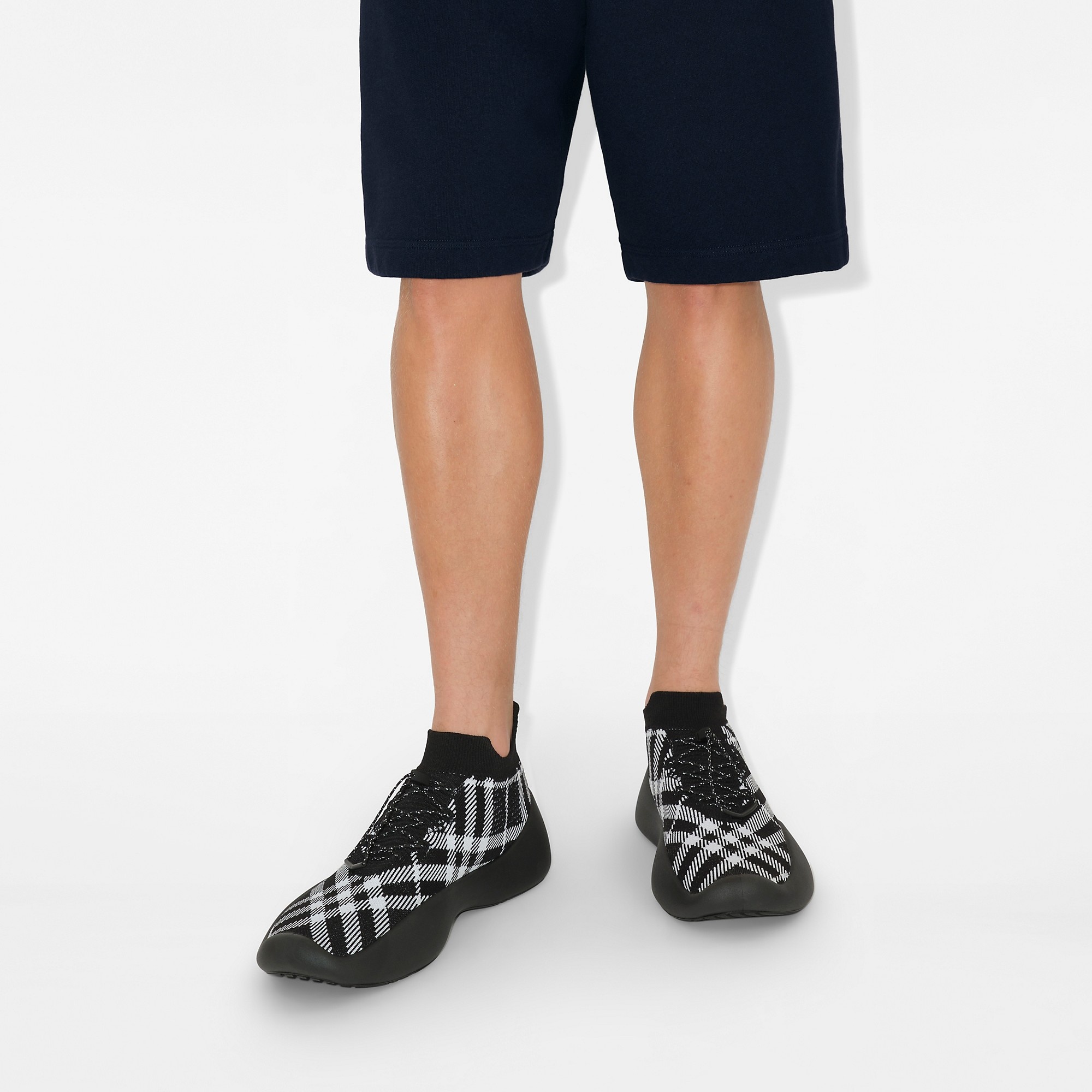 Check Knit Neptune Sneakers - 7