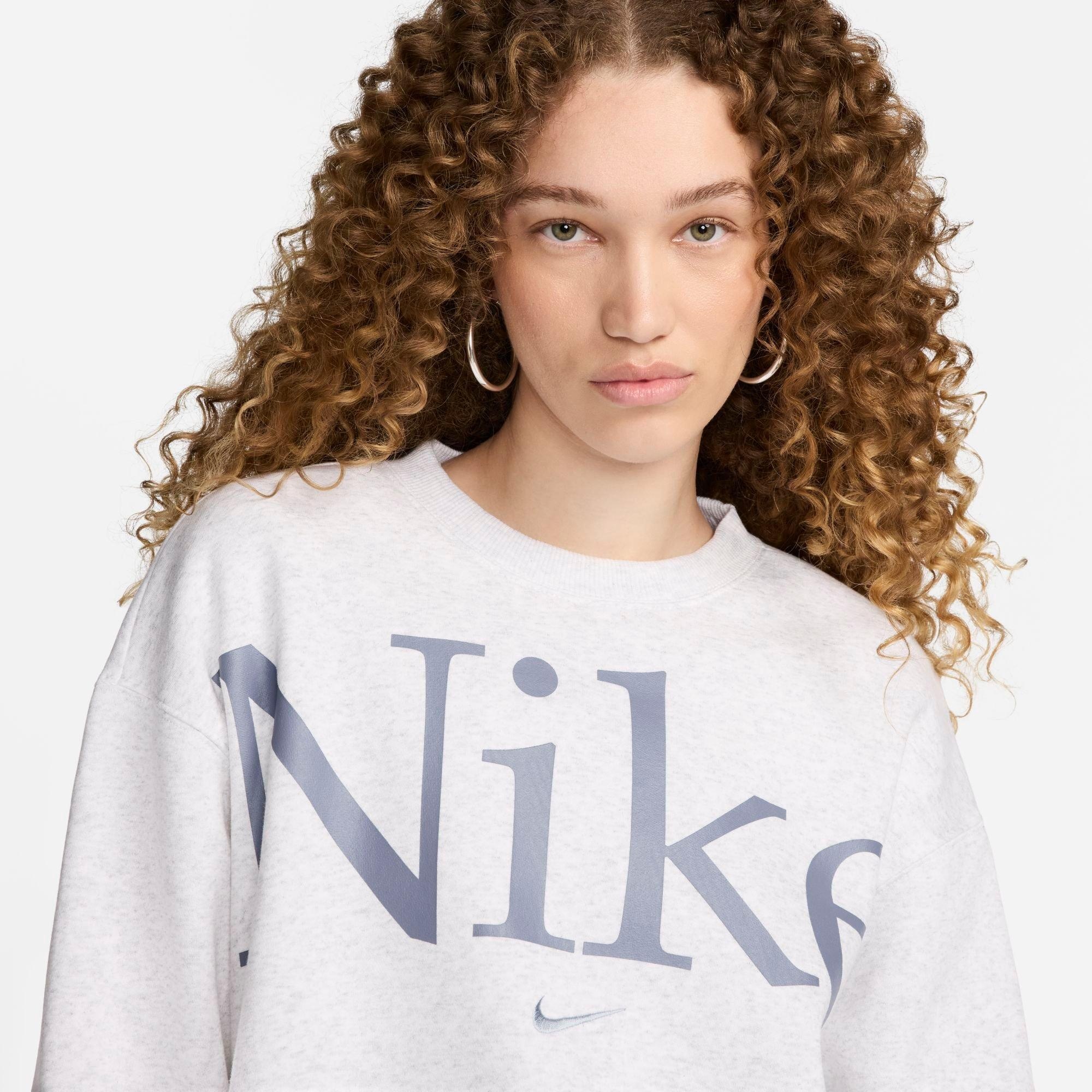 WOMEN'S NIKE SPORTSWEAR PHOENIX FLEECE OVERSIZED LOGO CREWNECK SWEATSHIRT - 4