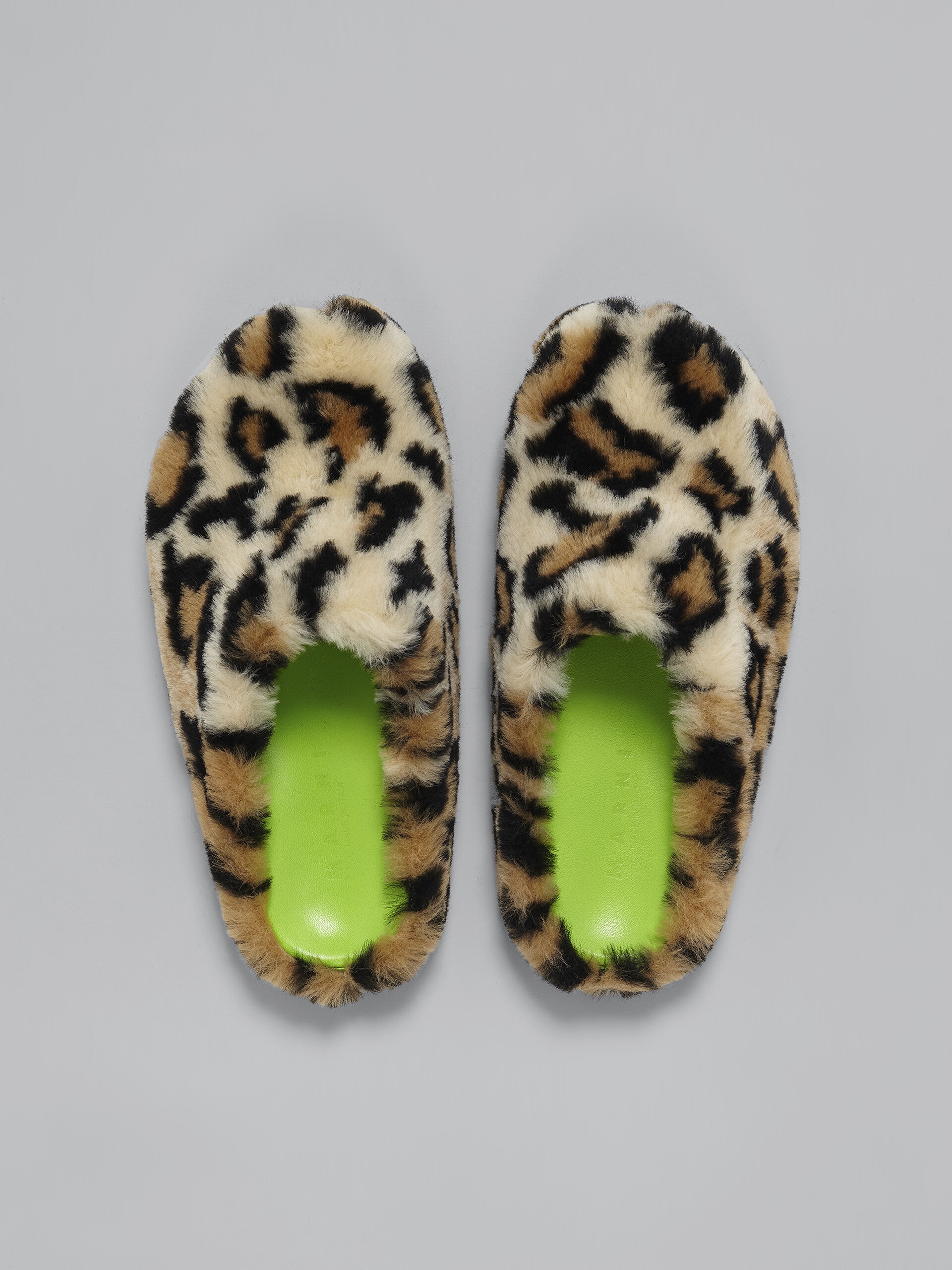 LEOPARD PRINT FAUX FUR FUSSBETT SABOT - 4