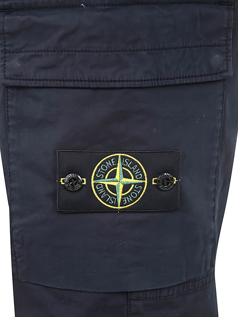 cargo-pocket trousers 3