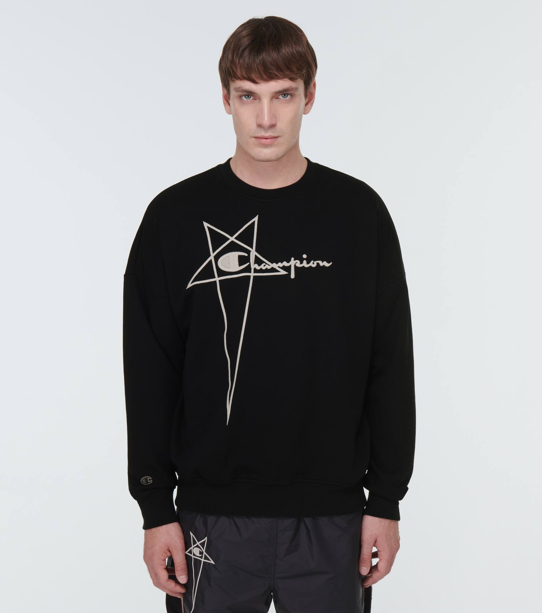 x Champion® embroidered cotton sweatshirt - 3