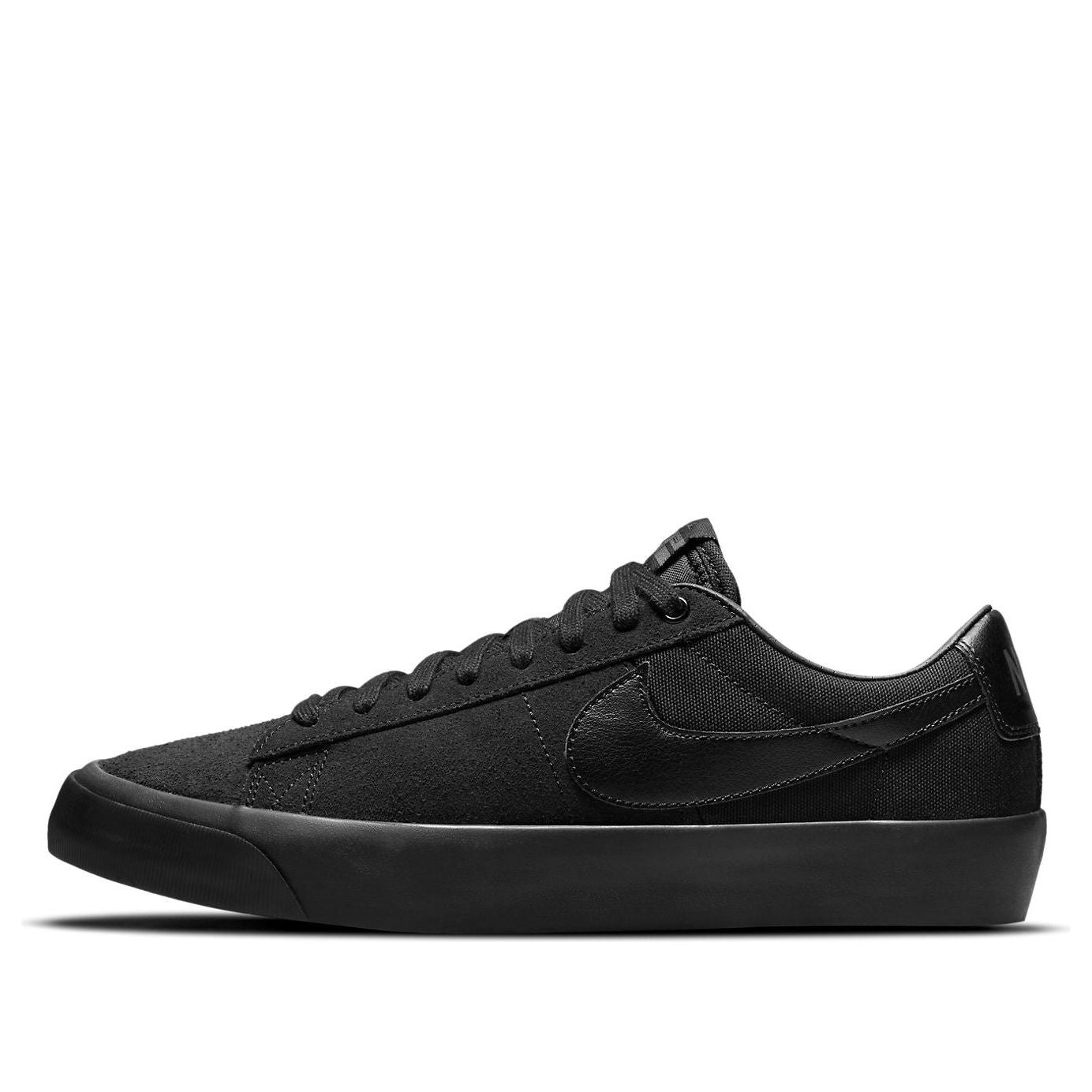 Nike Zoom Blazer Low Pro GT SB 'Triple Black' DC7695-003 - 1