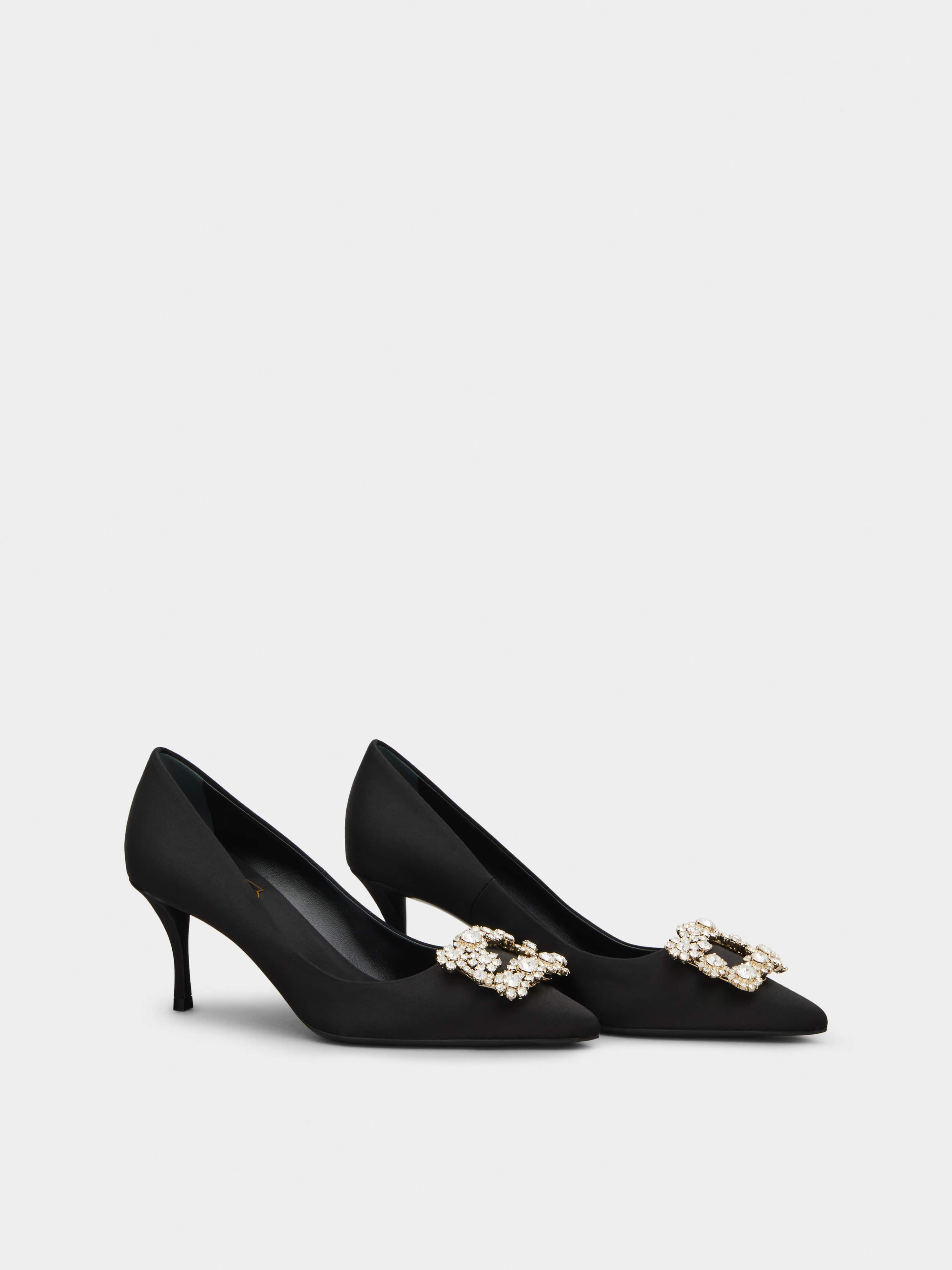 Flower Strass Buckle Pumps in Satin - 2