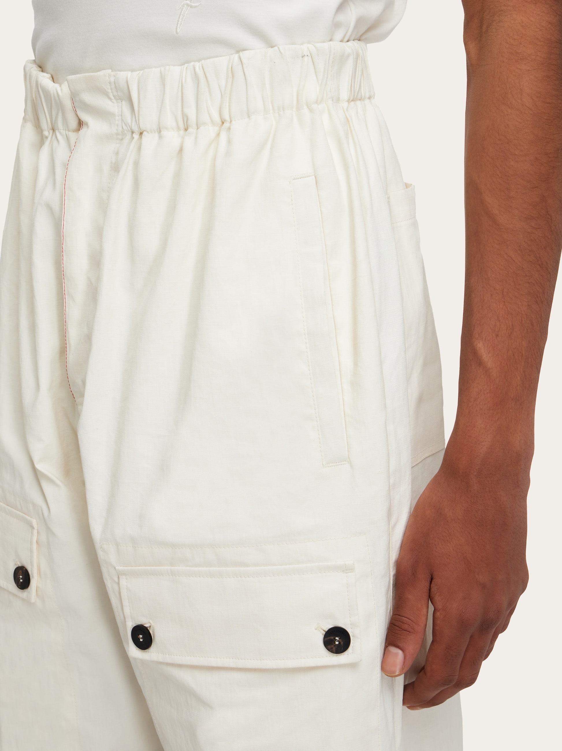 Drawstring linen trouser with applied pockets - 5