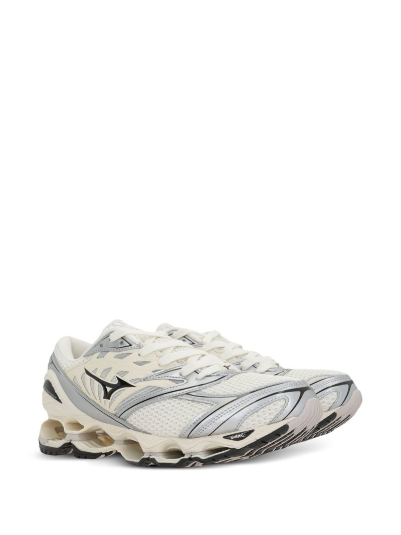 Mizuno Wave Prophecy trainers outlook