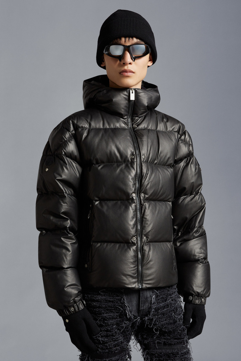 Moncler Wool Gloves outlook