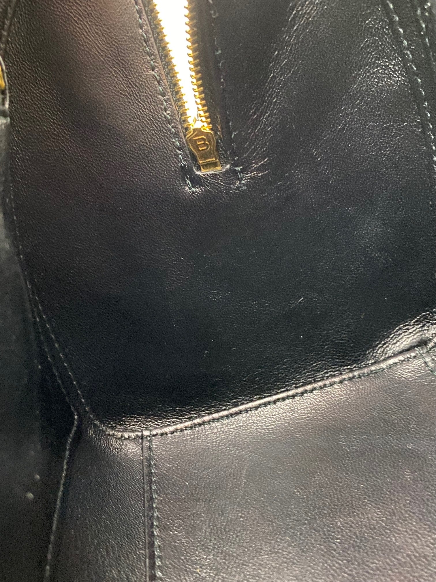 Balenciaga Ville Bowling Small Black Grained Leather Satchel Crossbody Bag preowned - 8