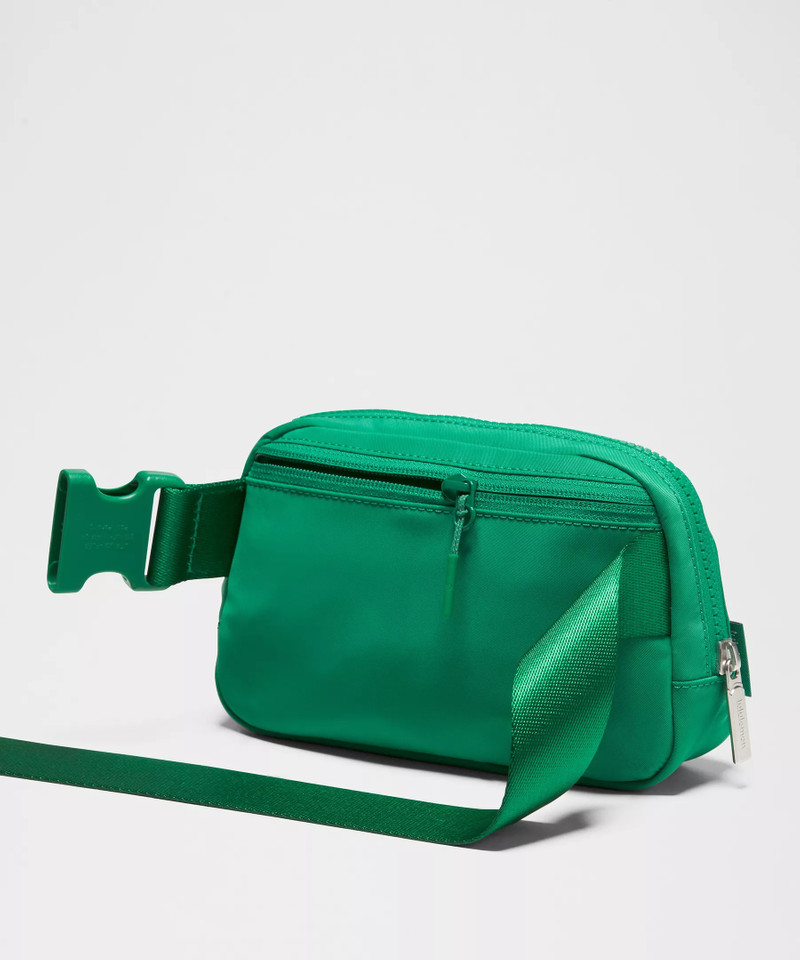 Everywhere Belt Bag with Long Strap 1L 3