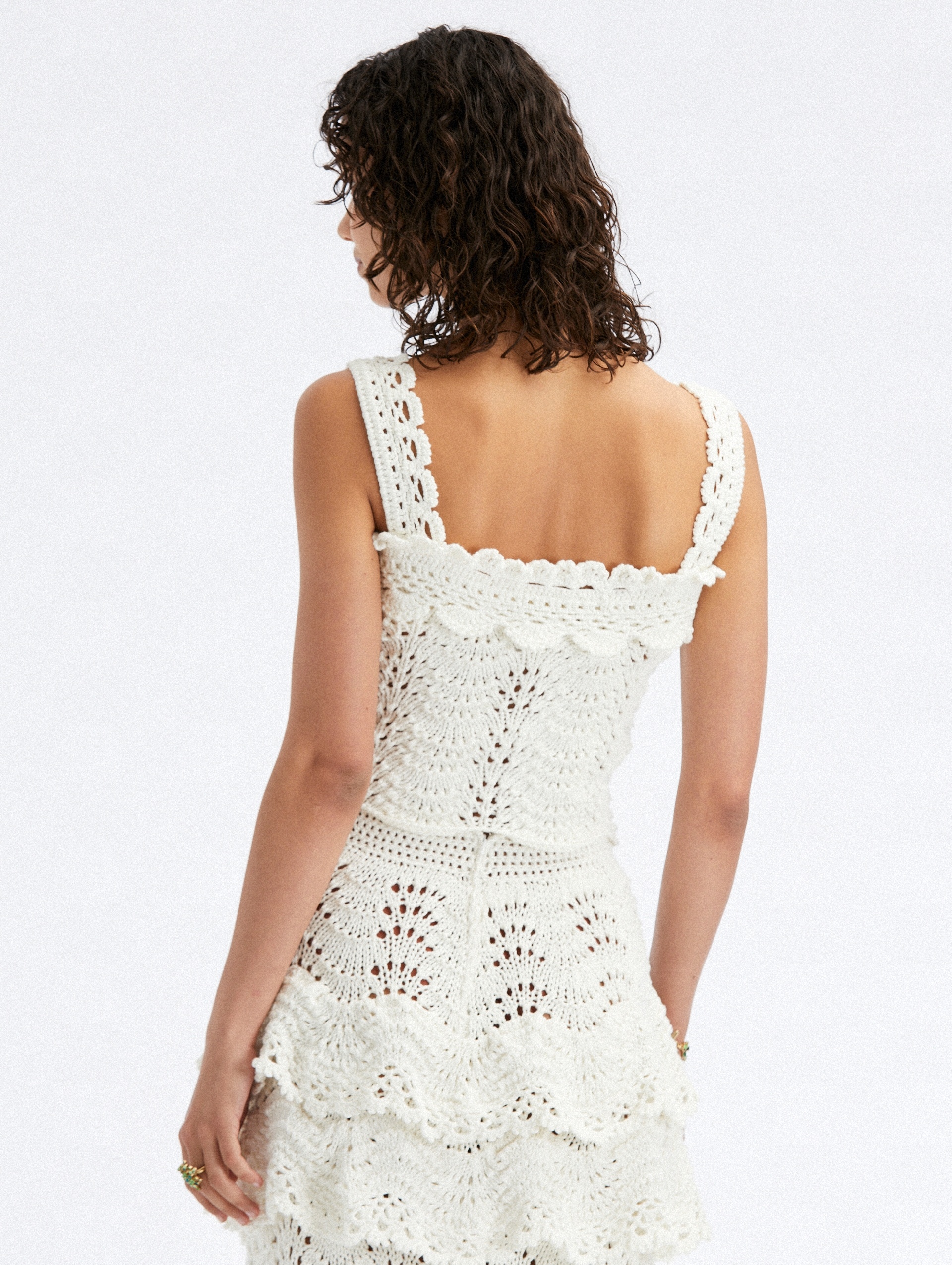 HAND CROCHETED SCALLOP TANK - 3