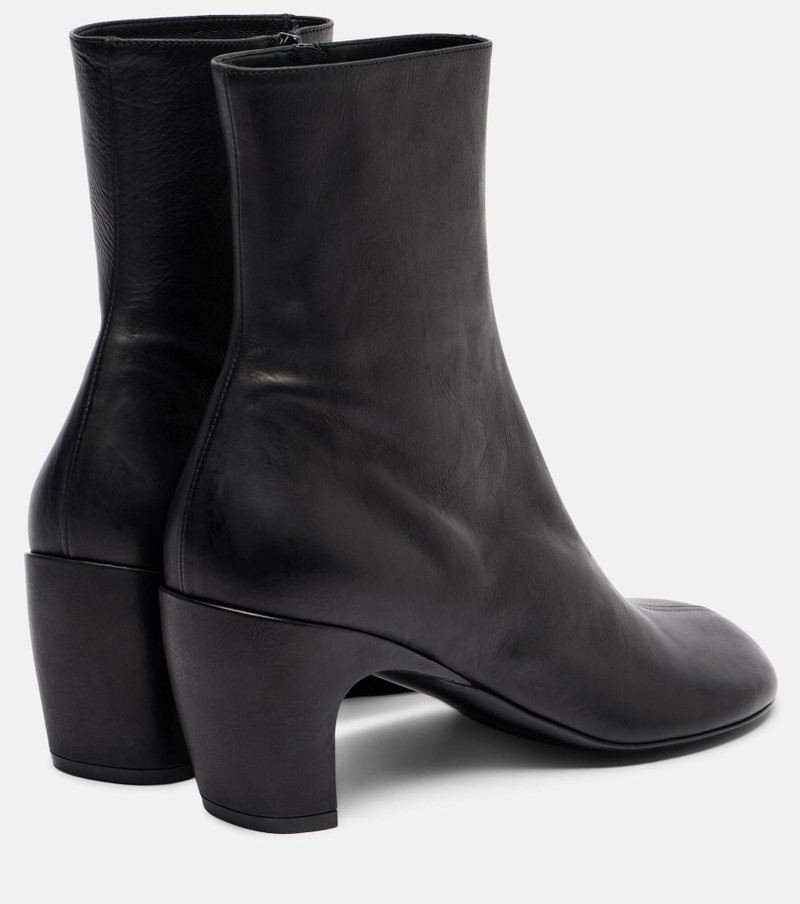 Dries Van Noten 65 leather ankle boots outlook