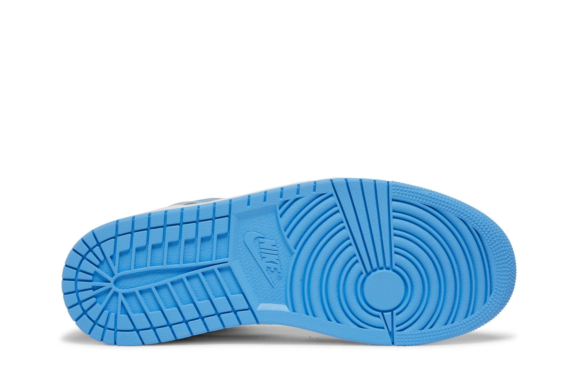 Air Jordan 1 Mid SE 'University Blue' - 4