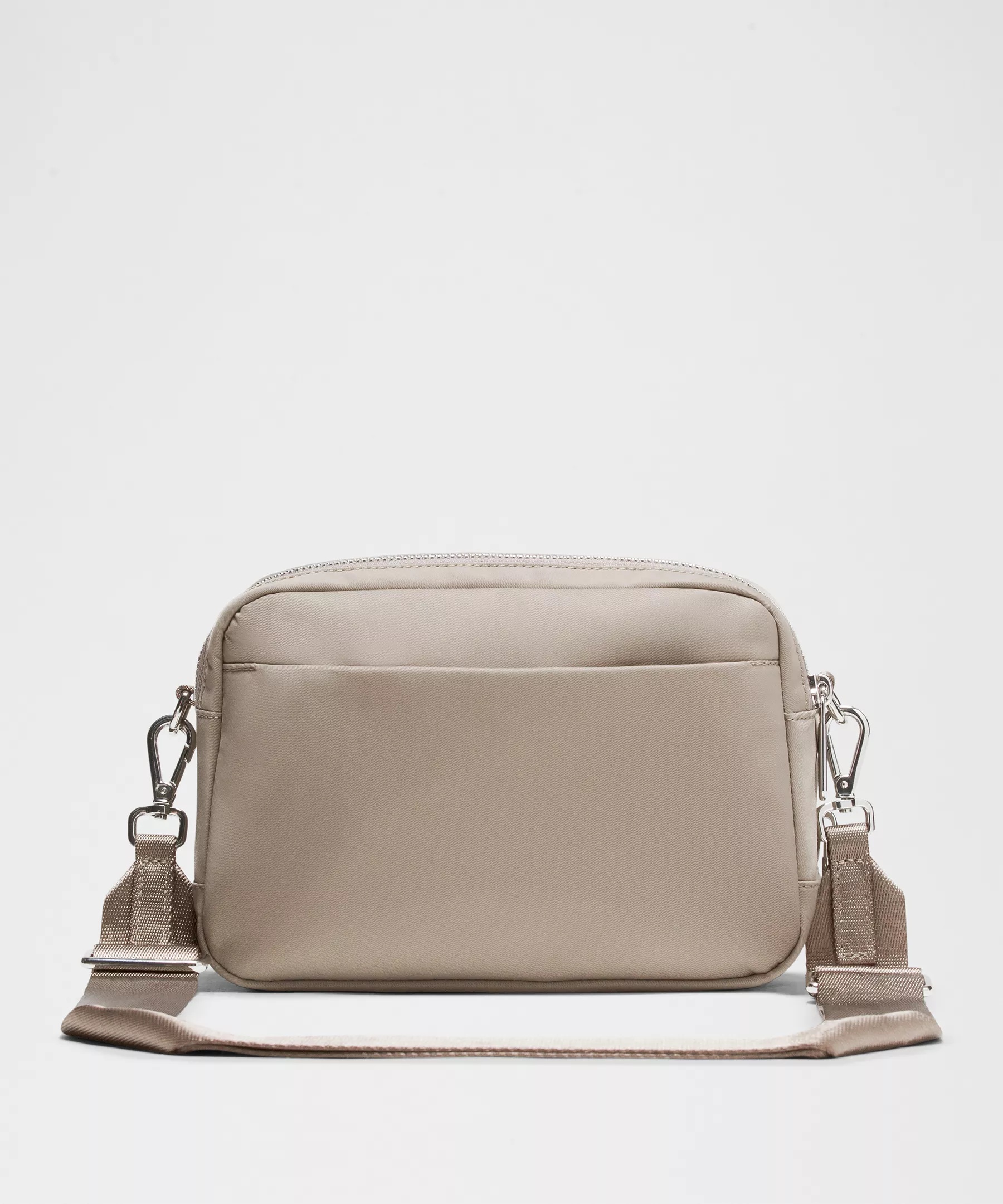 Everywhere Crossbody 3L Large *Metal Hardware - 3