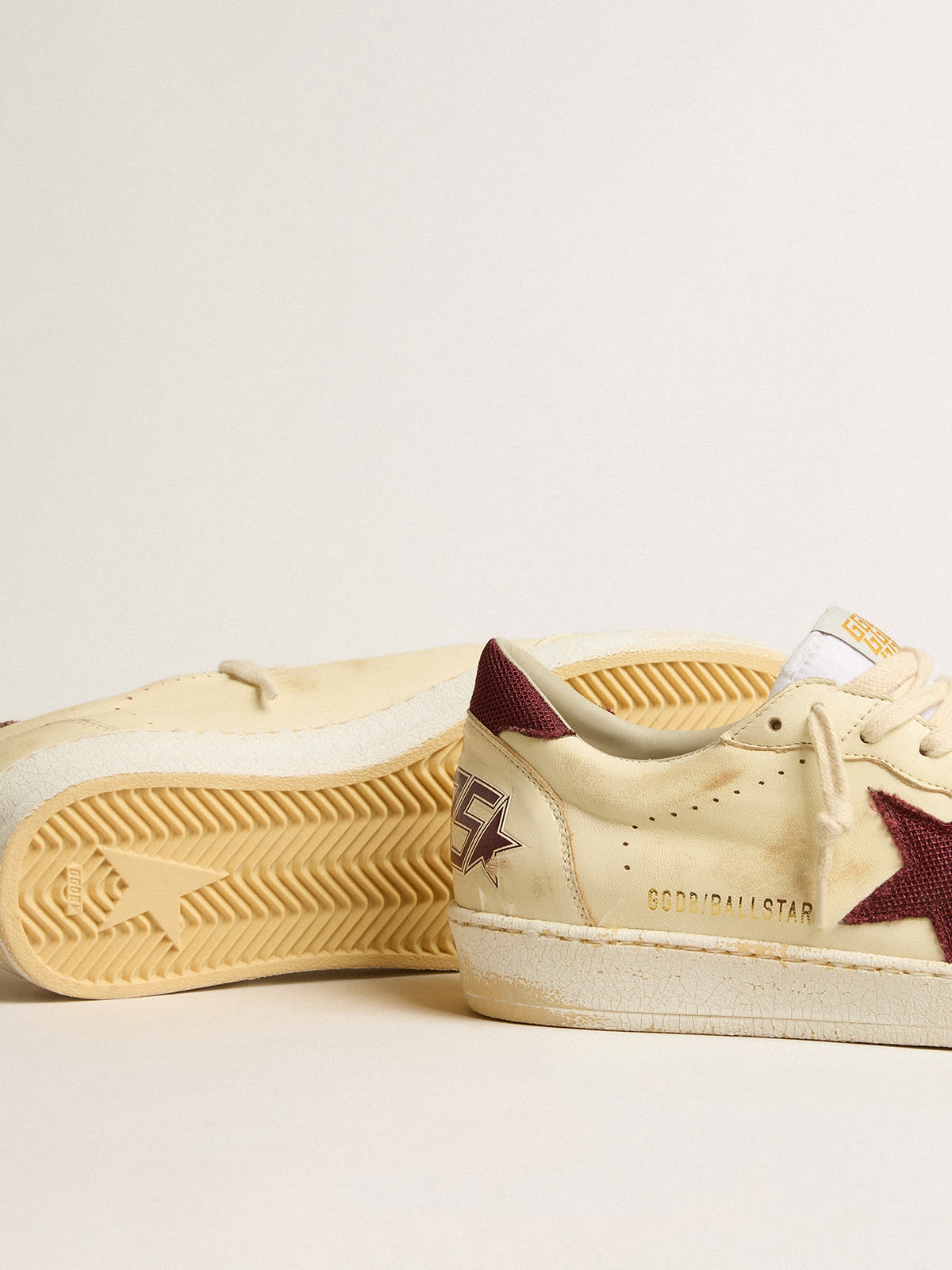 Ball Star in beige nappa with burgundy mesh star and heel tab - 4