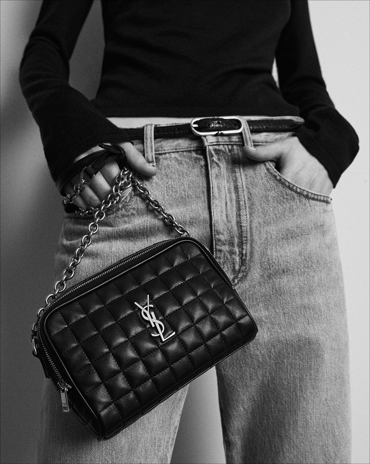 CASSANDRE MATELASSÉ CARRÉ MINI CAMERA BAG IN LAMBSKIN - 2