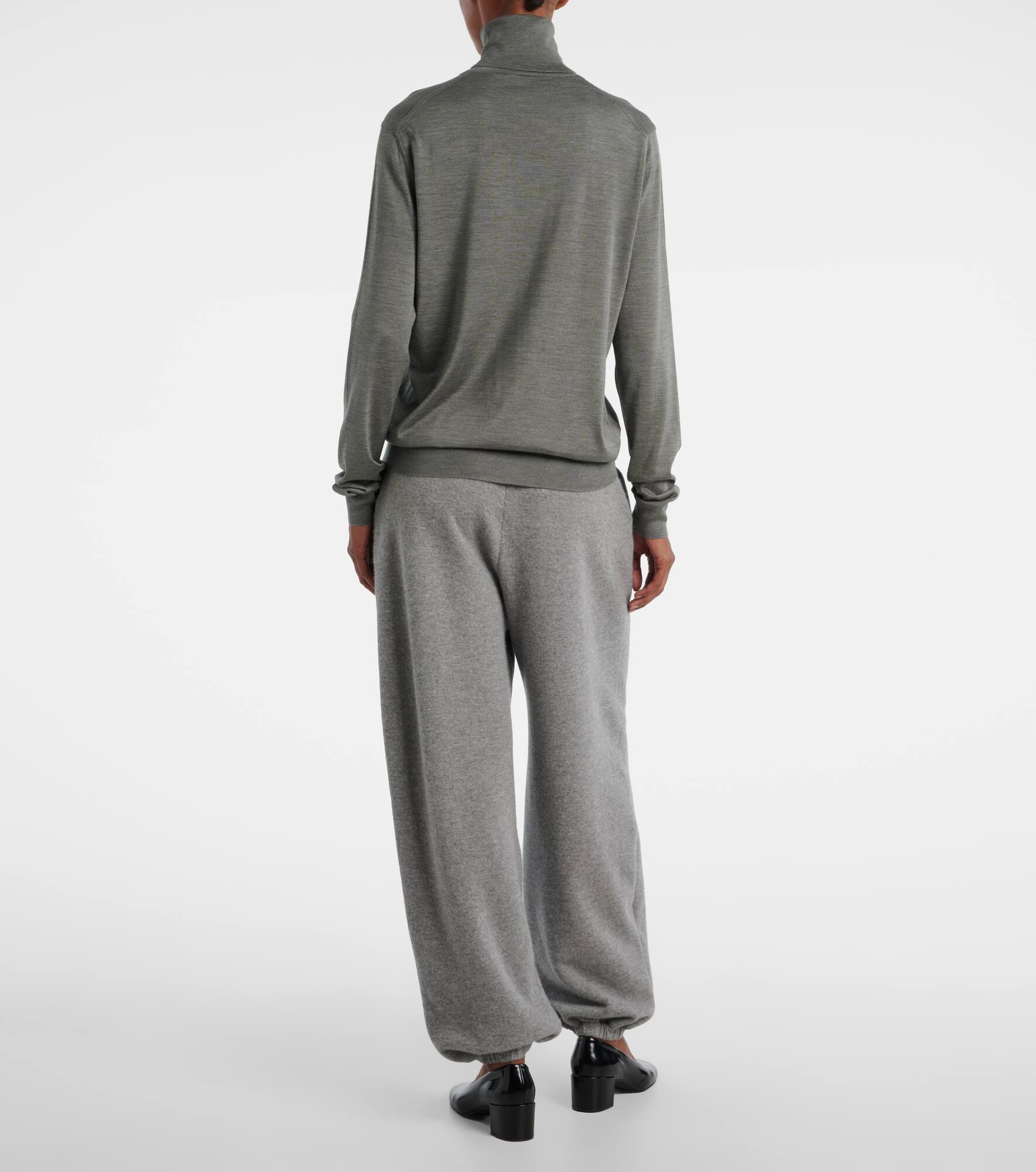 Liwen silk turtleneck top - 3