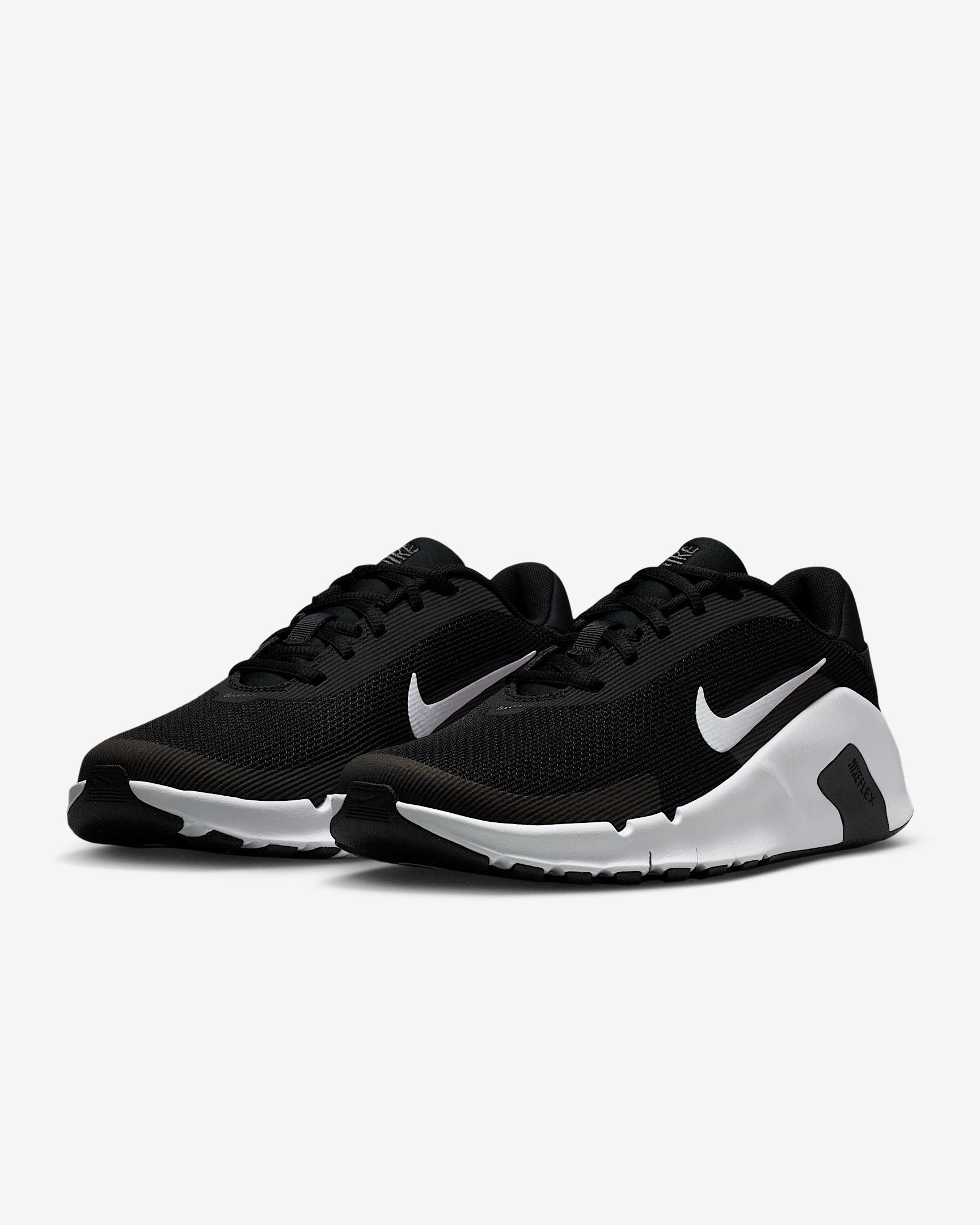 Nike Flex Train Women's Workout Shoes (Extra Wide) - 5