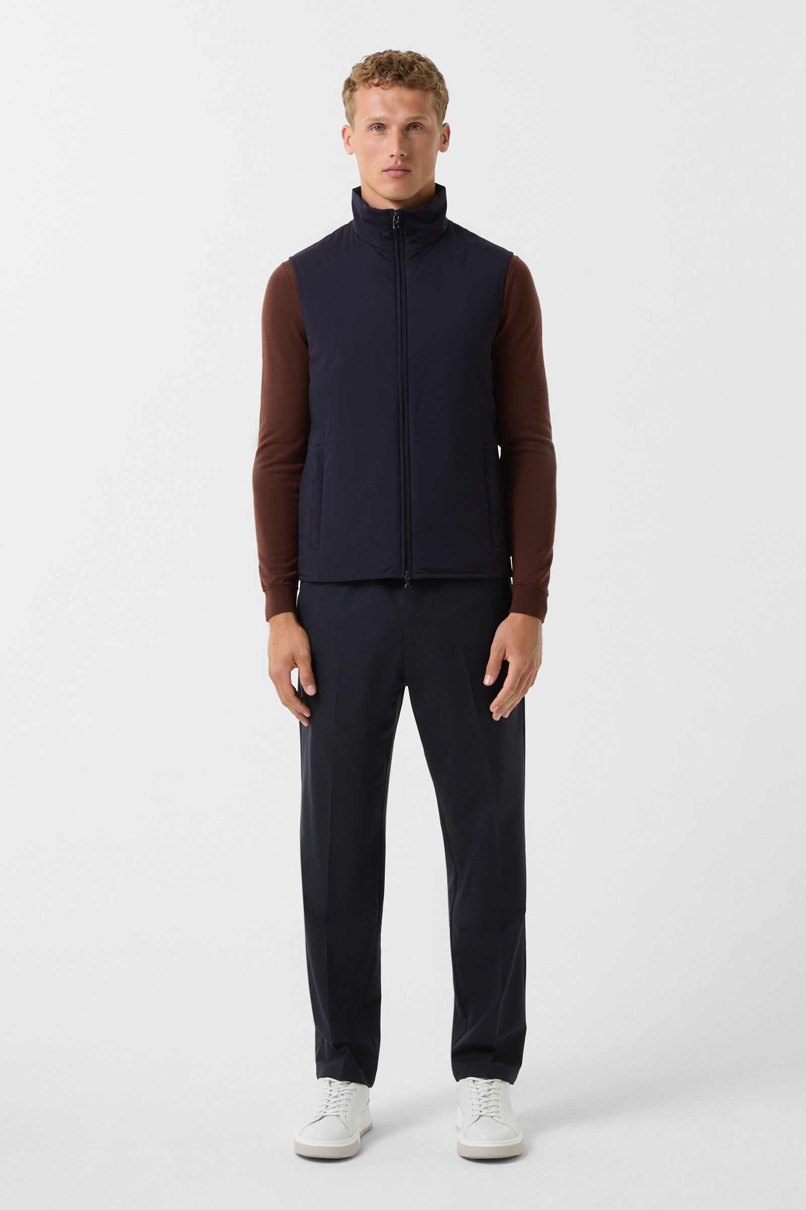 Conner vest in Navy blue - 4