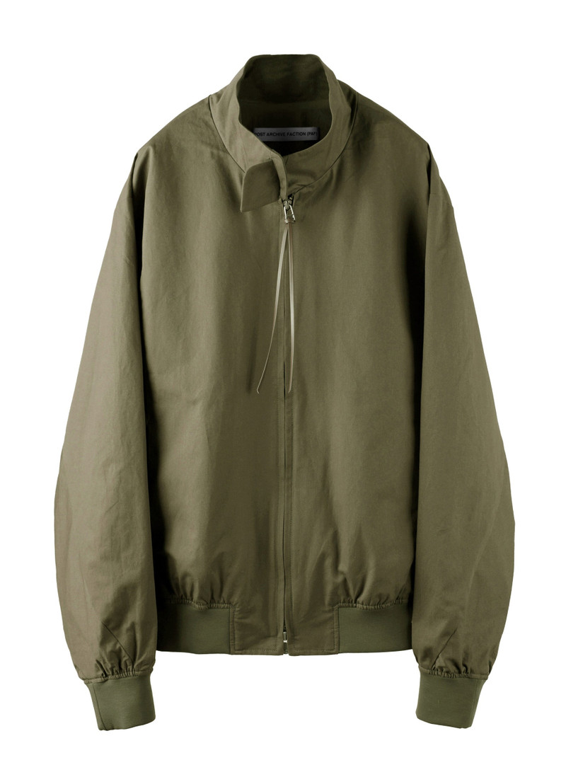 8.0 BOMBER RIGHT (OLIVE GREEN) 1