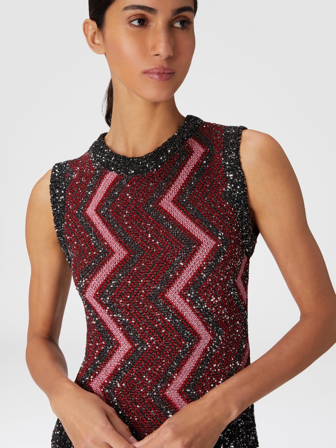 Vest with macro zig zag and sequins - 4