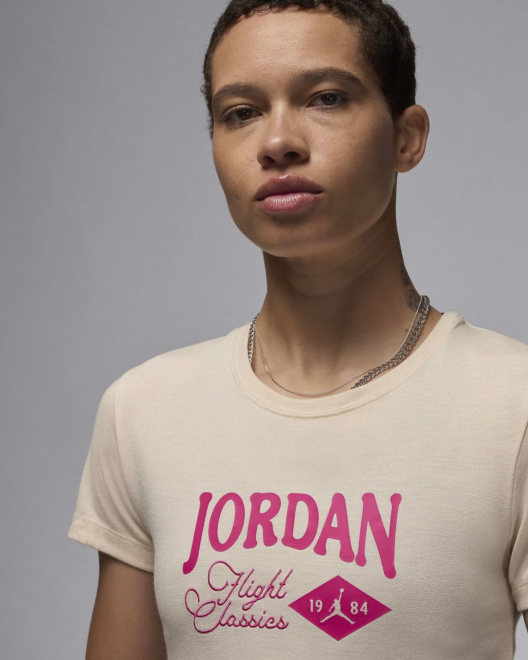 Jordan Women's Graphic Slim T-Shirt - 3