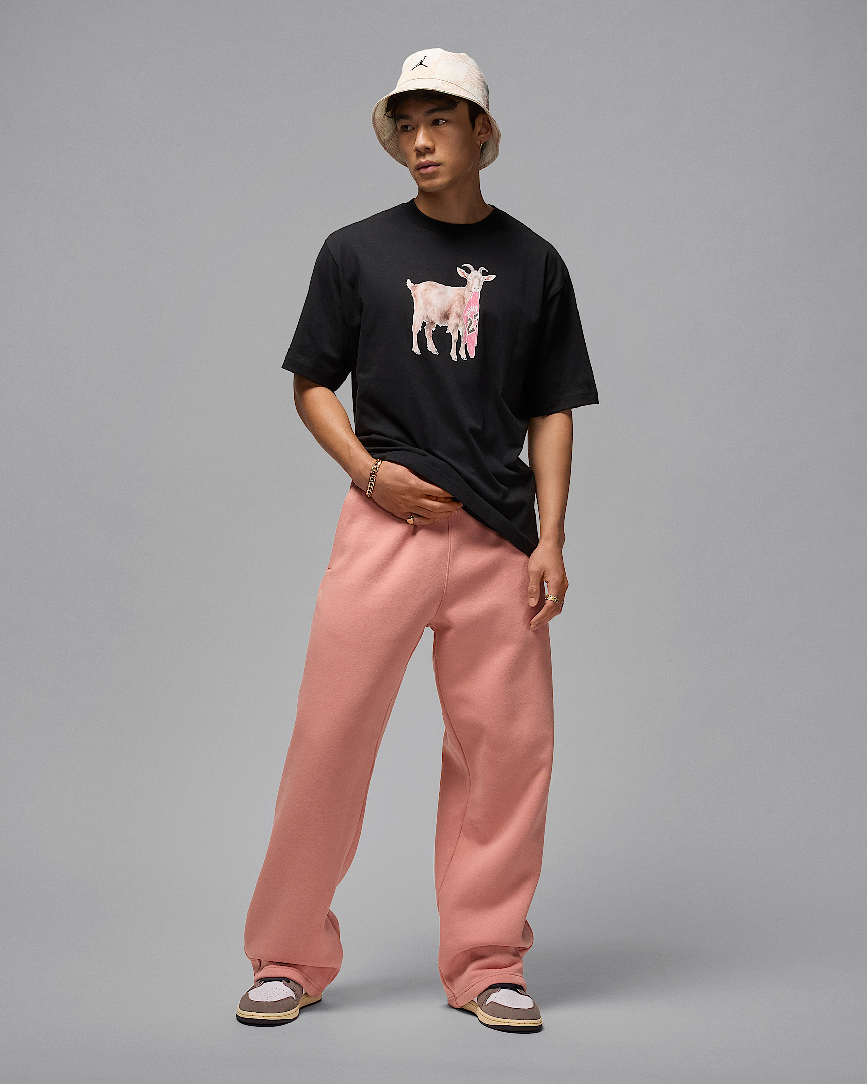 Jordan Men's T-Shirt - 6