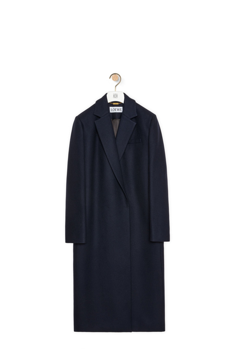 Tailored coat in wool 1