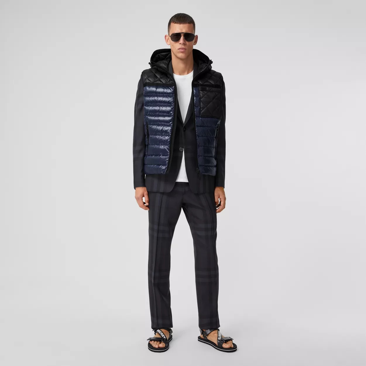 Diamond Quilted Panel Hooded Puffer Gilet - 6