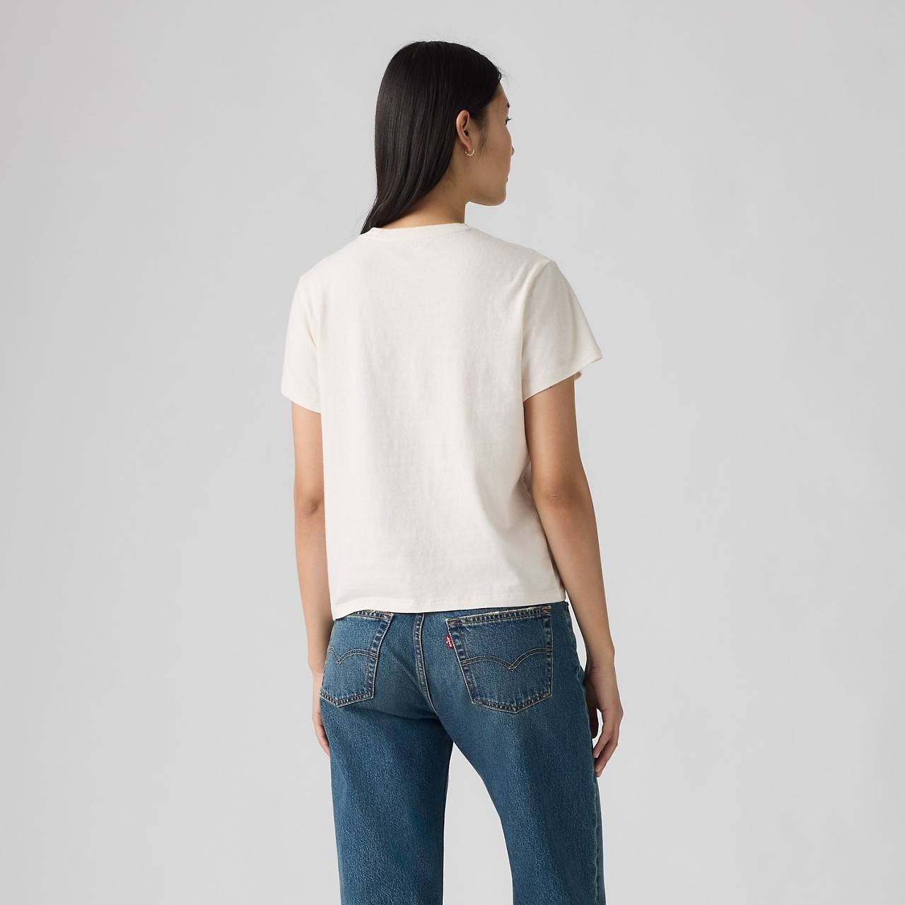 GRAPHIC CLASSIC TEE - 4
