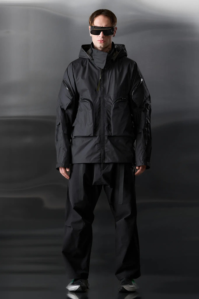 J120-GTPL 2L Gore-Tex Paclite Plus InterOps Jacket Black 1